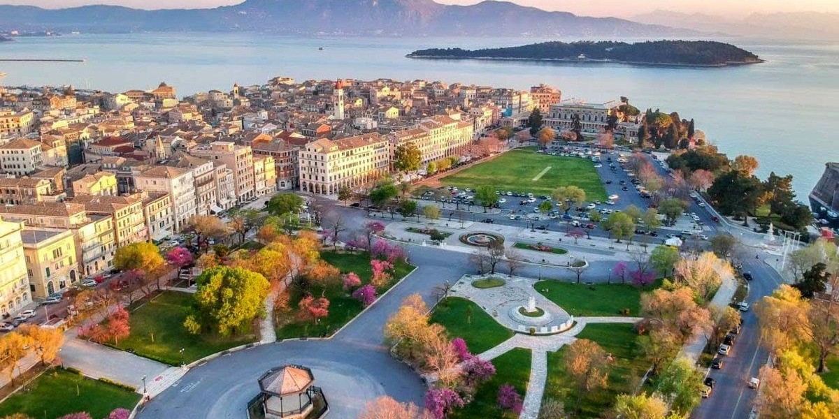Spianada Square